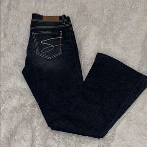 Seven7 Flare Low Rise Jeans size 6